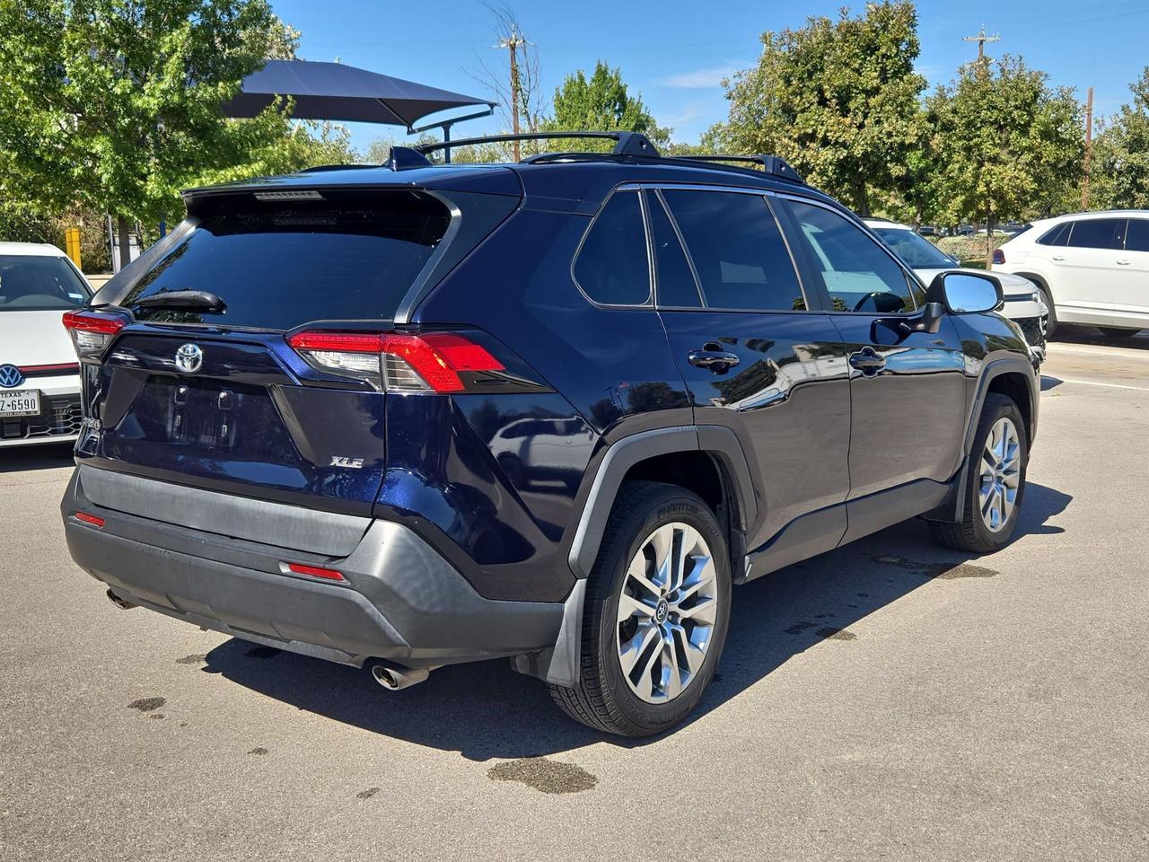 2020 Toyota RAV4 XLE Premium