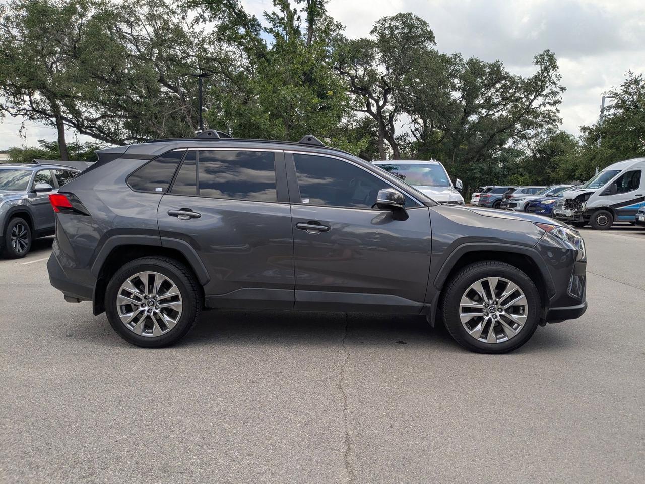 2020 Toyota RAV4 XLE Premium