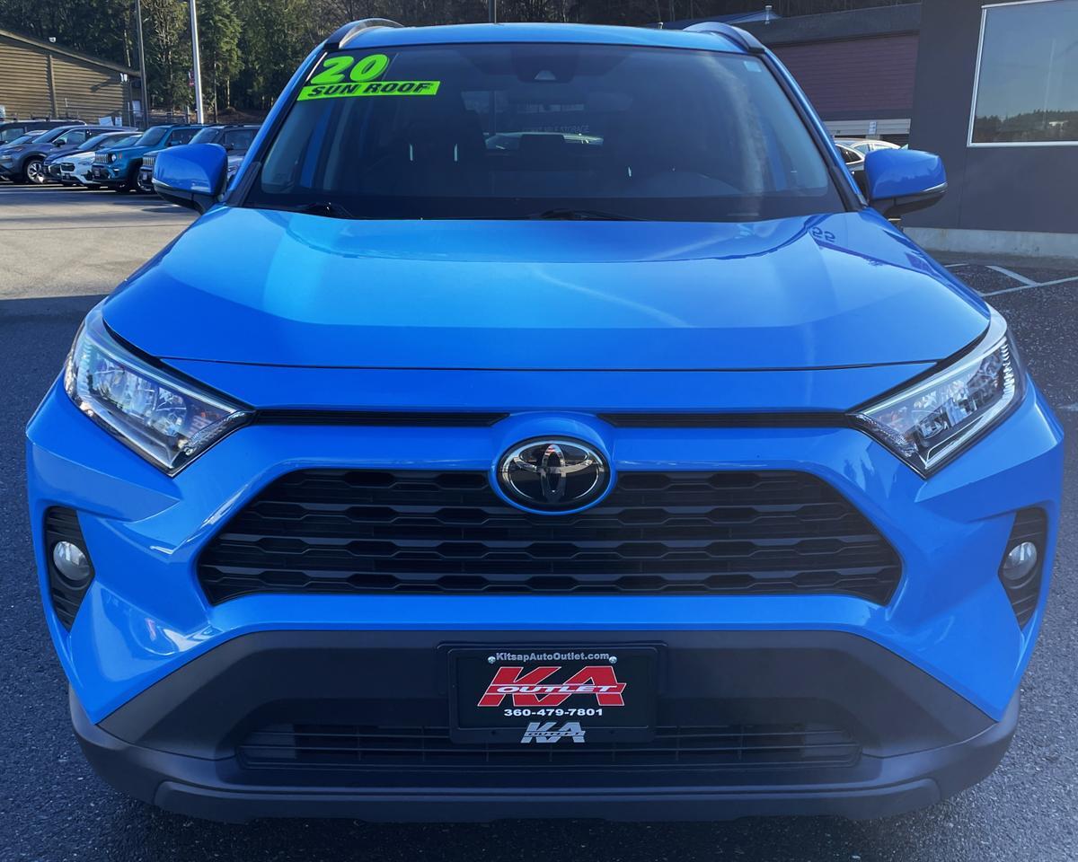 2020 Toyota RAV4 XLE Premium Sport Utility 4D