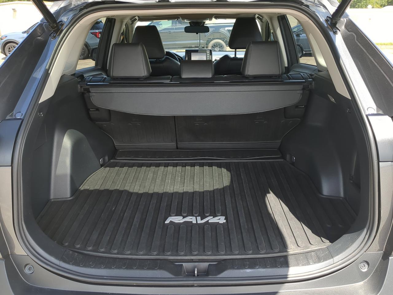 2020 Toyota RAV4 XLE Premium Winder GA