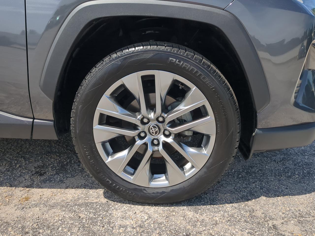 2020 Toyota RAV4 XLE Premium Winder GA