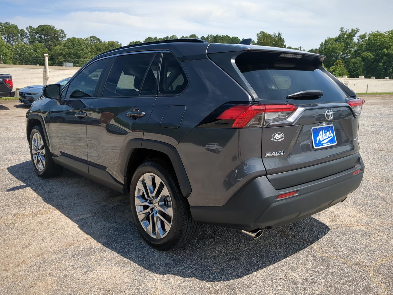 2020 Toyota RAV4 XLE Premium Winder GA