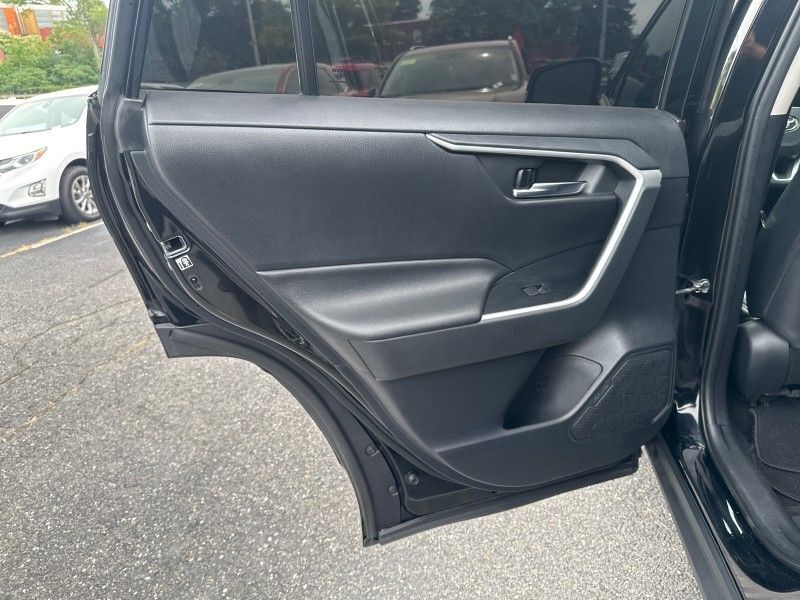 2020 Toyota RAV4 XLE Premium Worcester MA