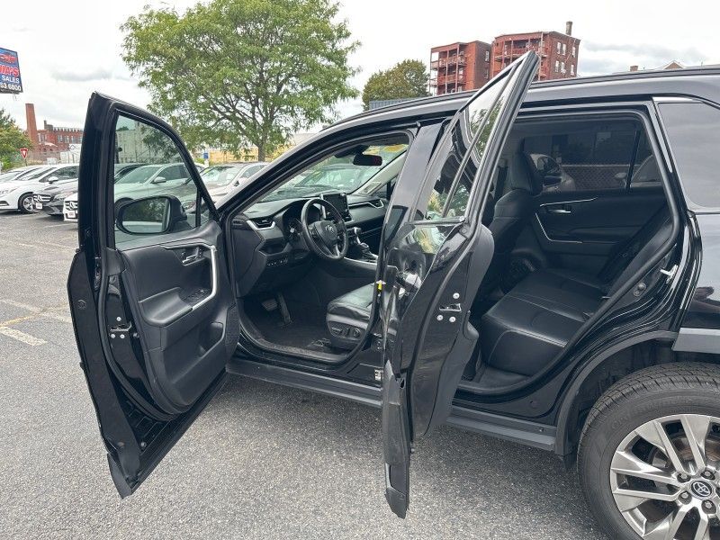 2020 Toyota RAV4 XLE Premium Worcester MA