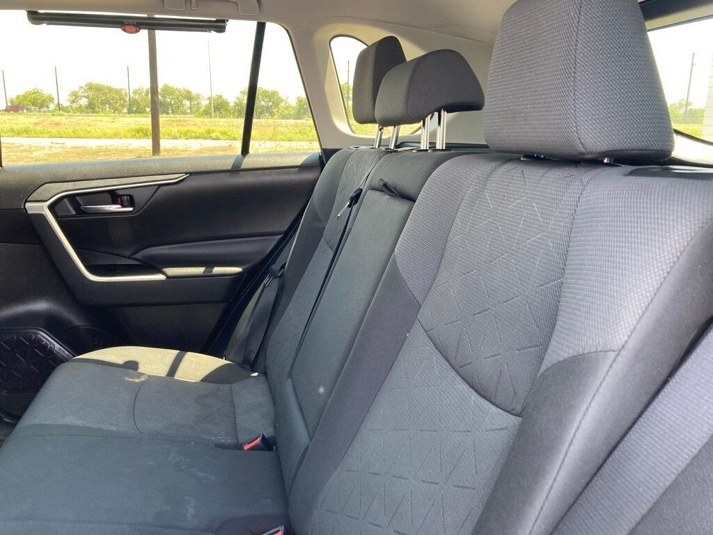 2020 Toyota RAV4 XLE San Antonio TX