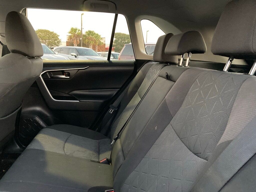 2020 Toyota RAV4 XLE San Antonio TX