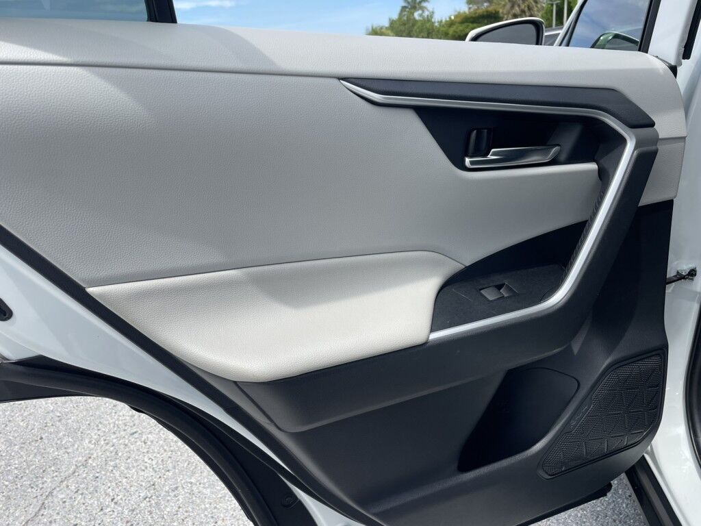 2020 Toyota RAV4 XLE Sarasota FL