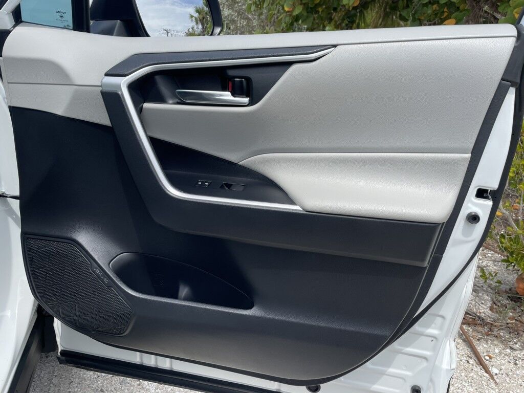 2020 Toyota RAV4 XLE Sarasota FL