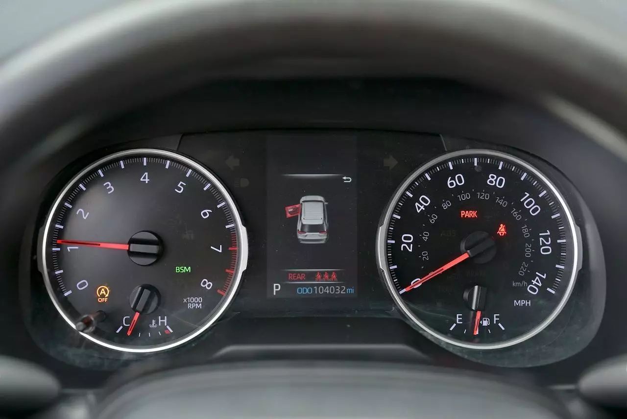 2020 Toyota RAV4 XLE Sport Utility 4D Doral FL