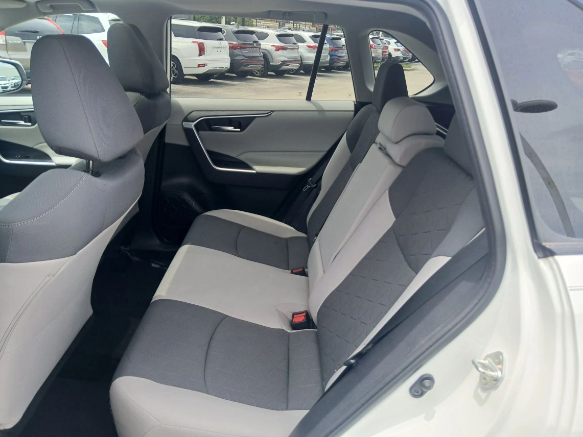 2020 Toyota RAV4 XLE Sport Utility 4D Maitland FL