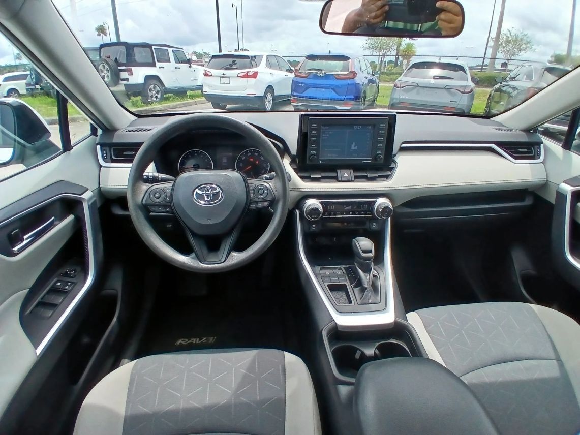 2020 Toyota RAV4 XLE Sport Utility 4D Maitland FL