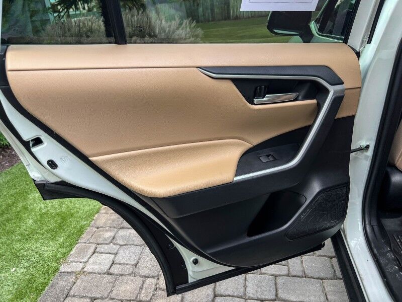 2020 Toyota RAV4 XLE Wilmington NC