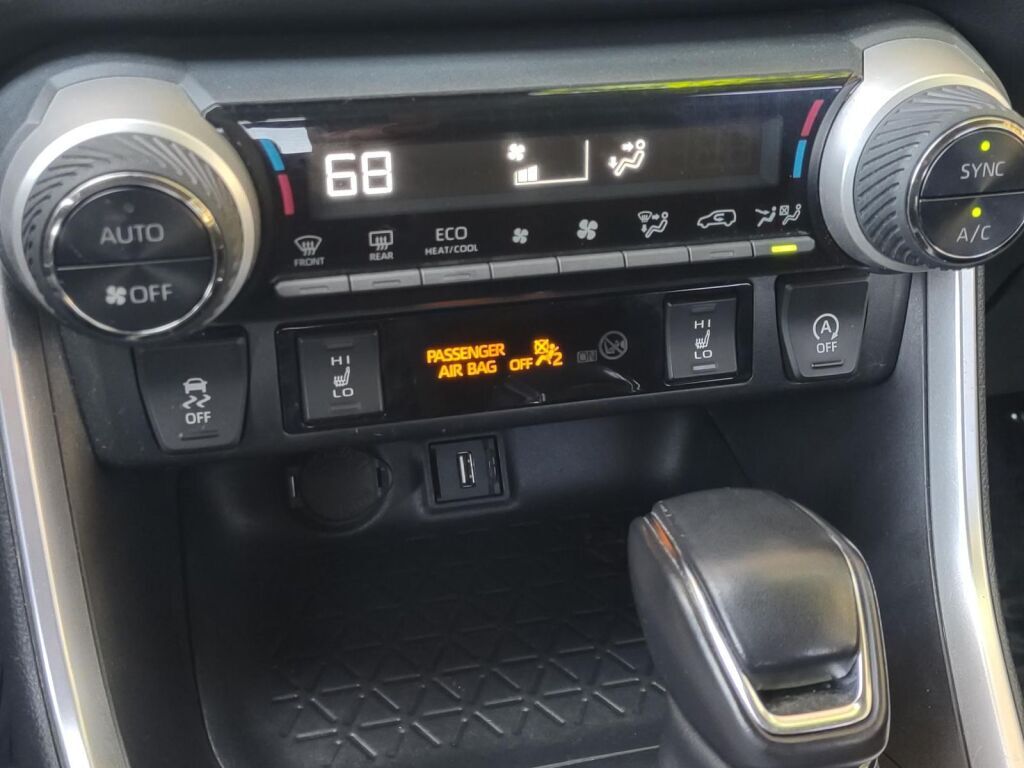 2020 Toyota RAV4 XLE Richmond VA