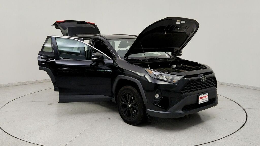 2020 Toyota RAV4 XLE Laurel MD