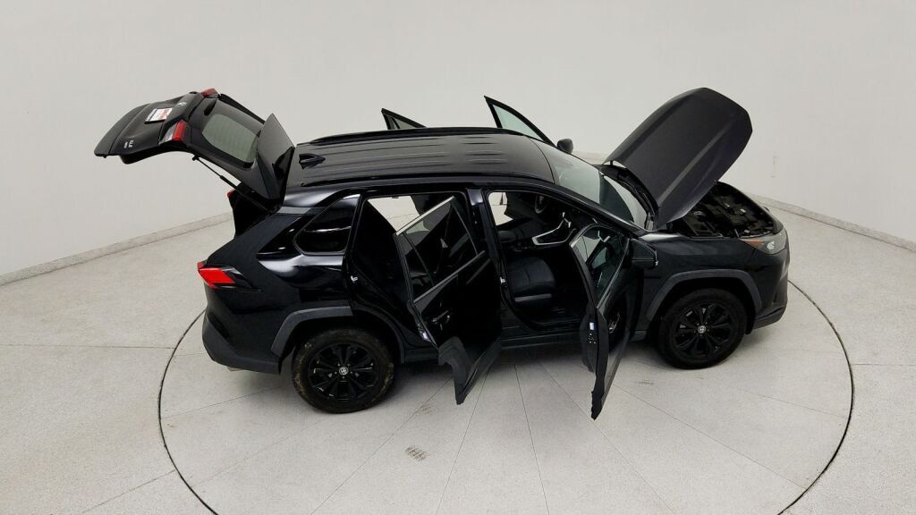 2020 Toyota RAV4 XLE Laurel MD