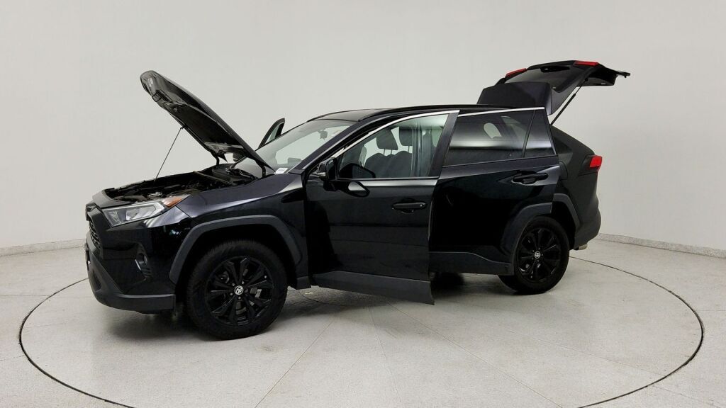 2020 Toyota RAV4 XLE Laurel MD