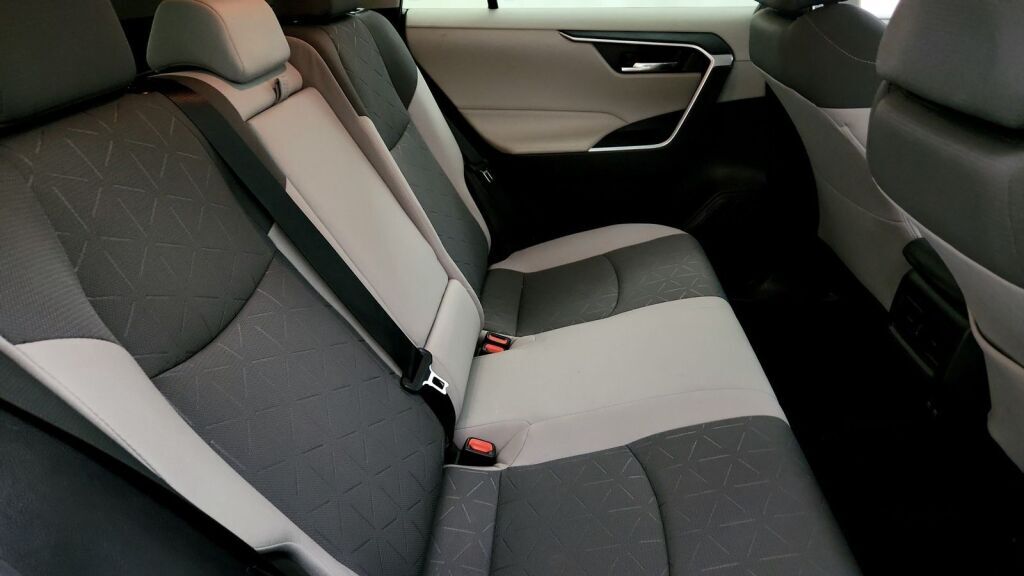 2020 Toyota RAV4 XLE Laurel MD