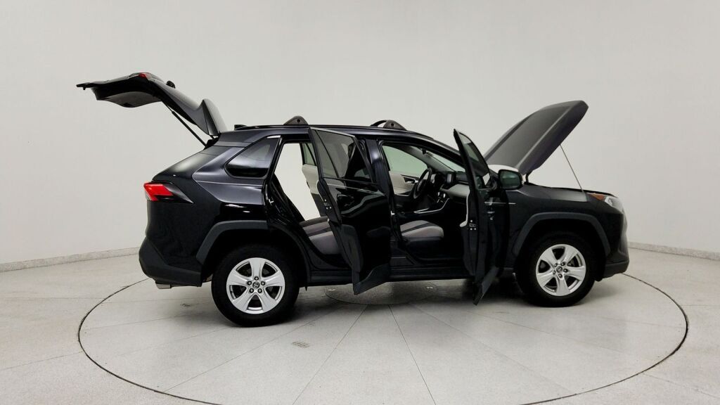 2020 Toyota RAV4 XLE Laurel MD