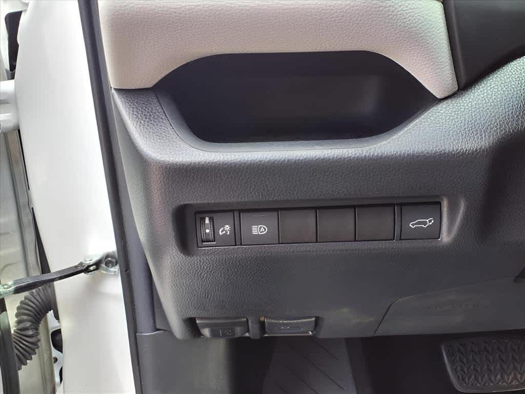 2020 Toyota RAV4 XLE Lunenburg MA