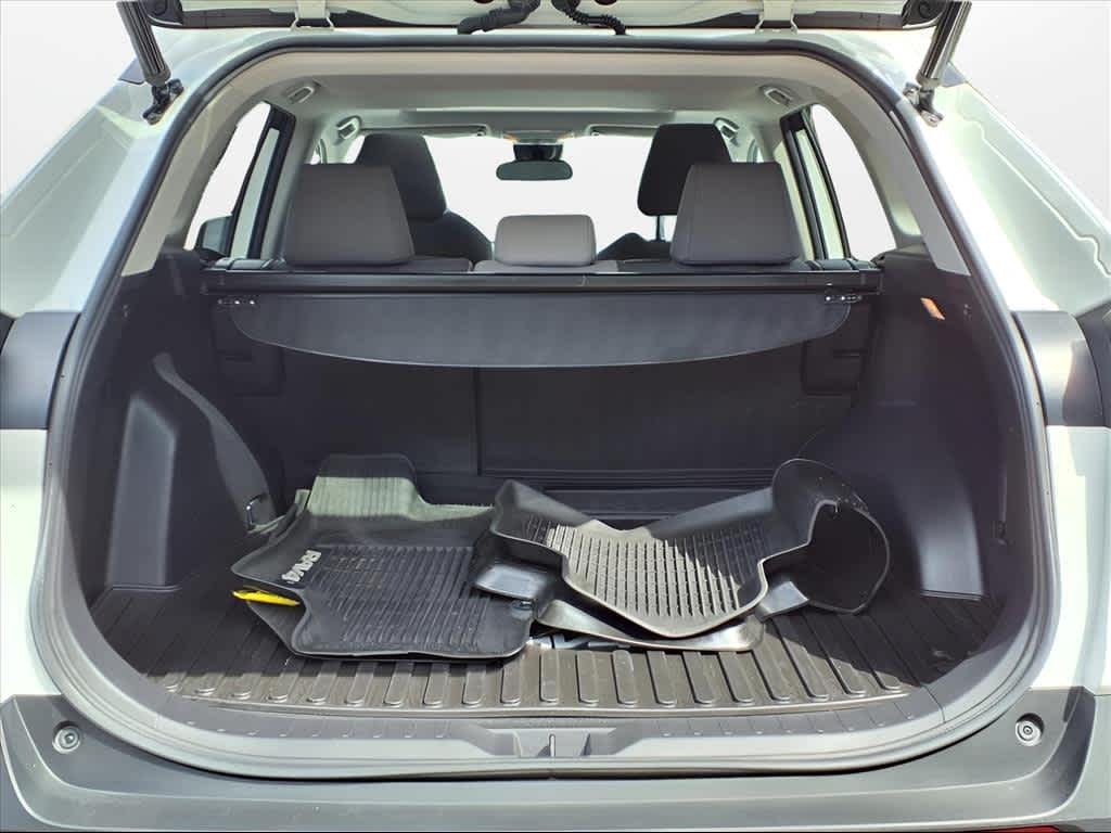 2020 Toyota RAV4 XLE Lunenburg MA