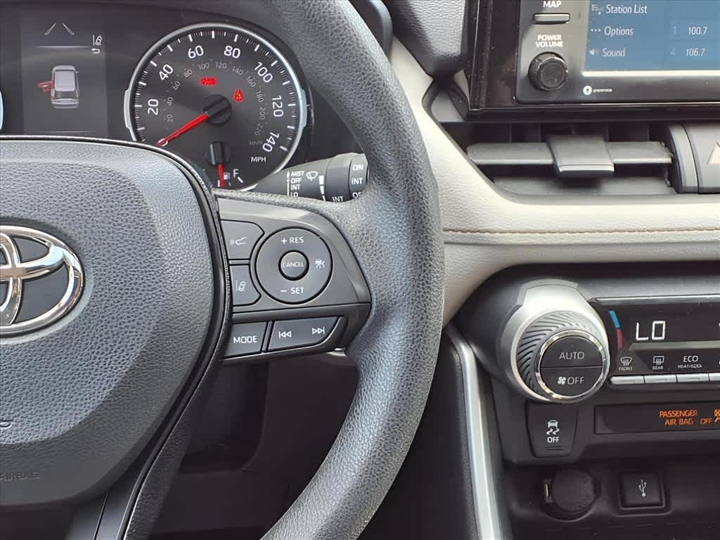 2020 Toyota RAV4 XLE Lunenburg MA