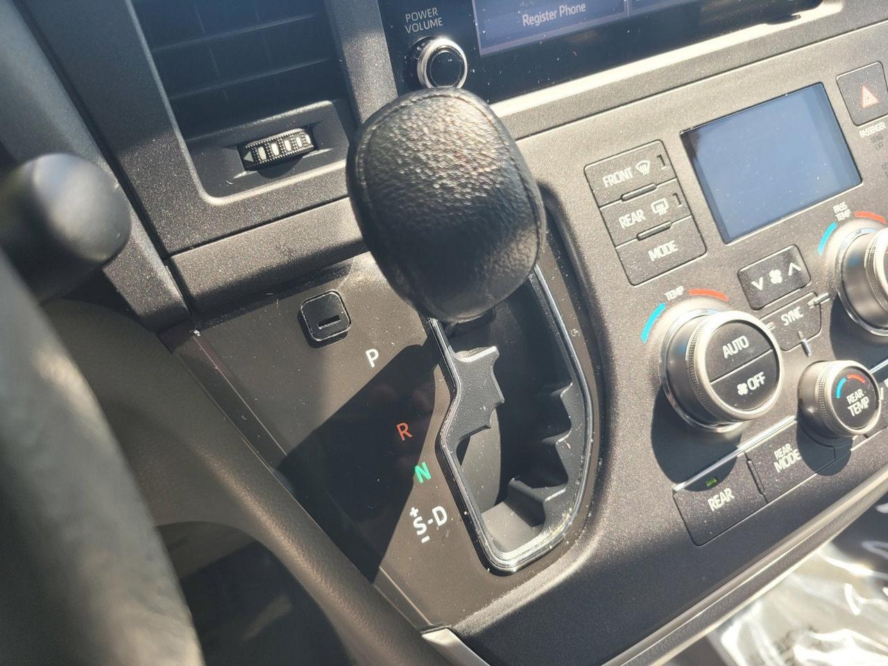 2020 Toyota SIENNA L Roseville CA