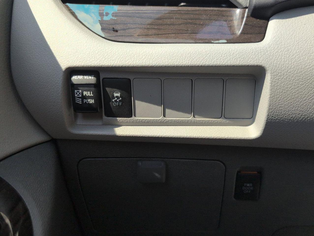 2020 Toyota Sienna San Antonio TX