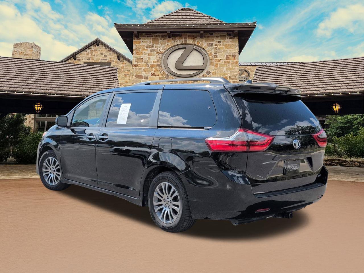 2020 Toyota Sienna San Antonio TX