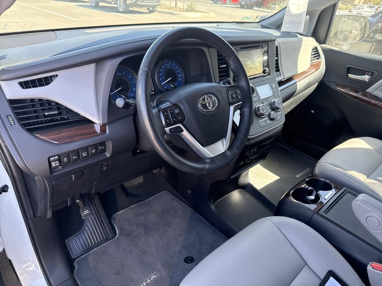 2020 Toyota Sienna San Antonio TX