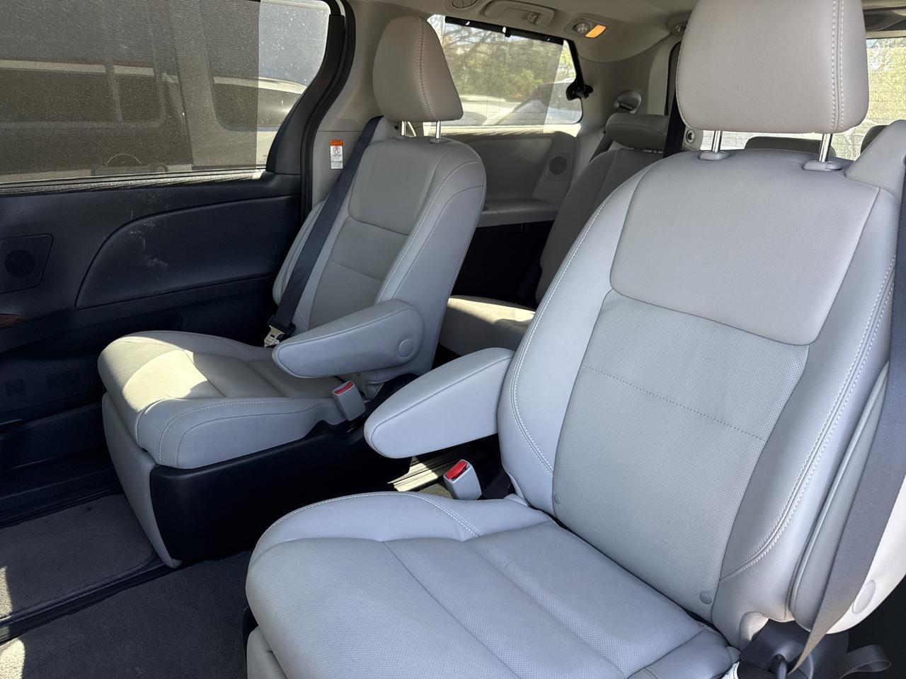 2020 Toyota Sienna San Antonio TX