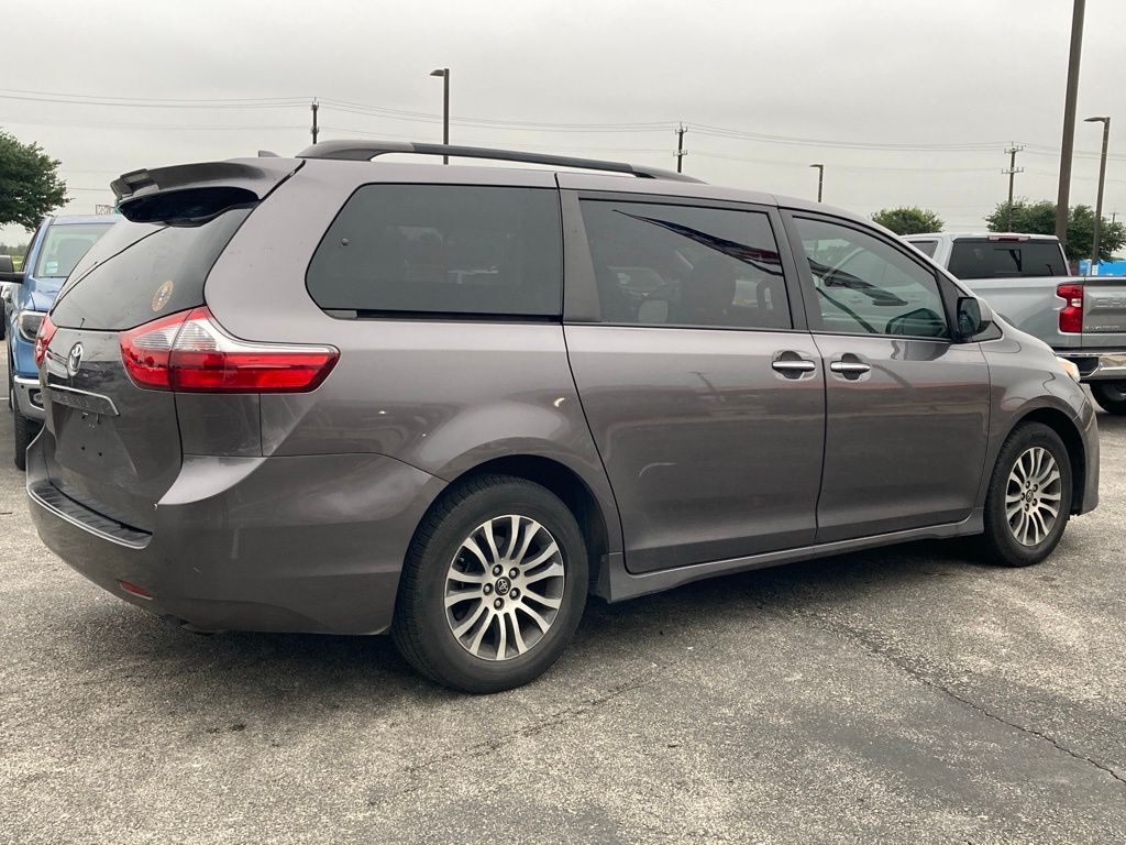 2020 Toyota Sienna San Antonio TX