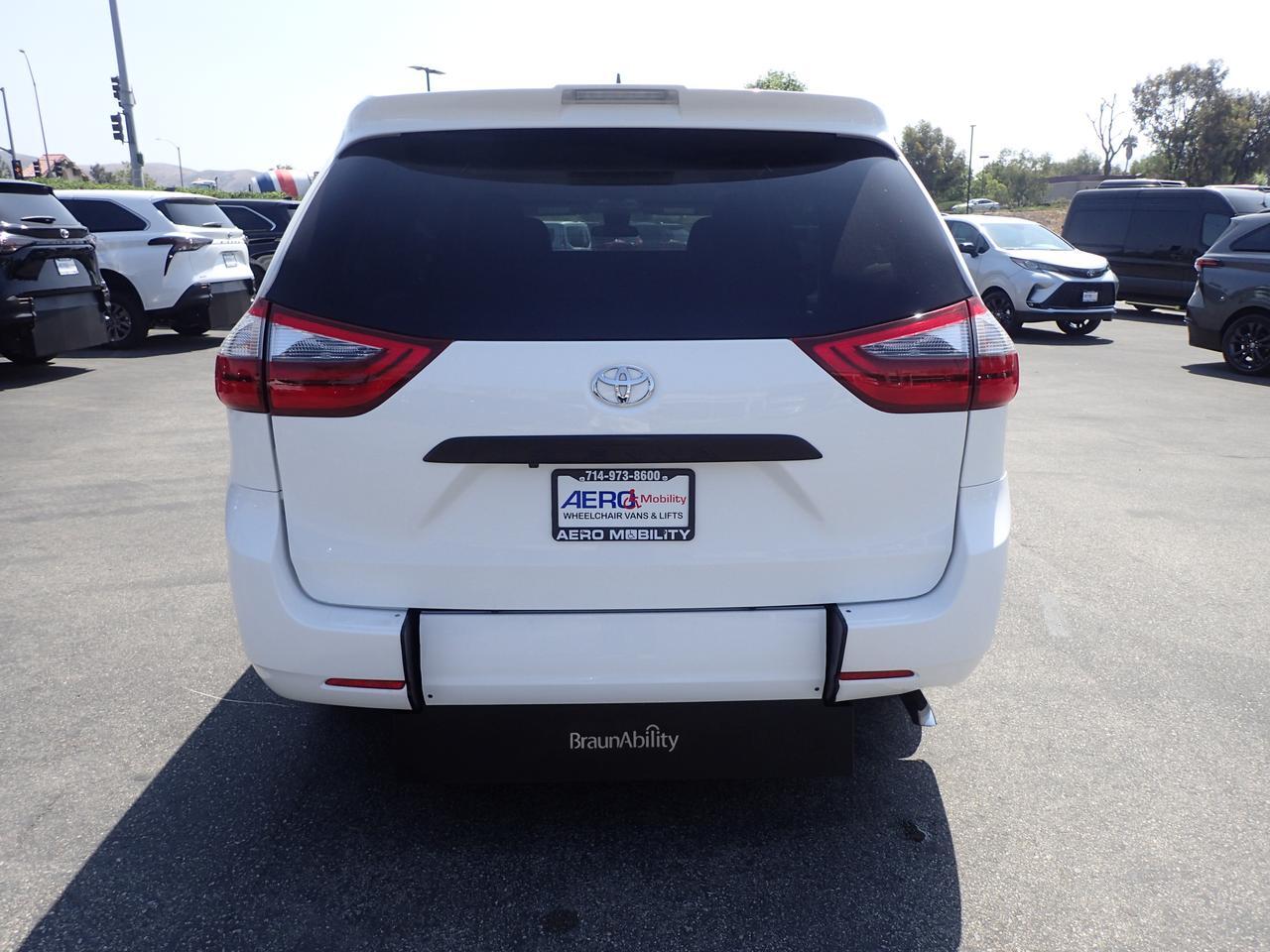 2020 Toyota Sienna L Anaheim CA