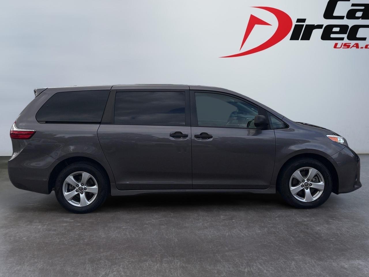 2020 Toyota Sienna L, LANE KEEP ASSIST, PRIVACY GLASS, NAVIGATION, BLUETOOTH, 3RD ROW SEATING, REAR A/C, ONLY 1 OWNER, TAKE THE WHOLE FAMILY ON THE ADVENTURE IN A SIENNA! Virginia Beach VA
