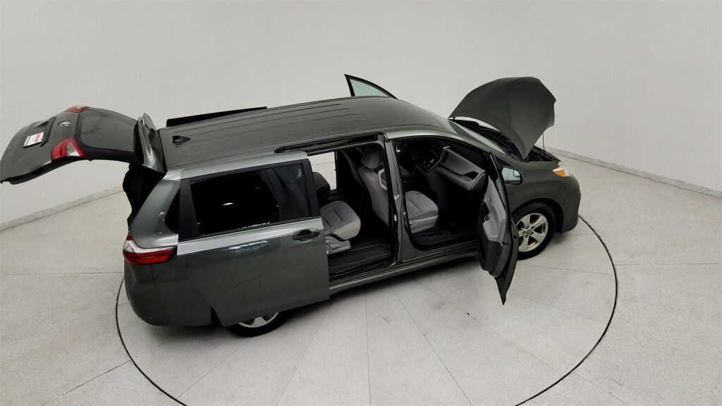 2020 Toyota Sienna L Laurel MD