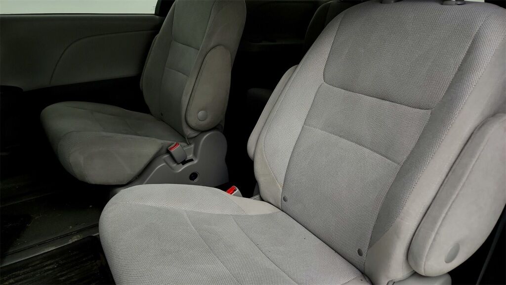 2020 Toyota Sienna L Laurel MD