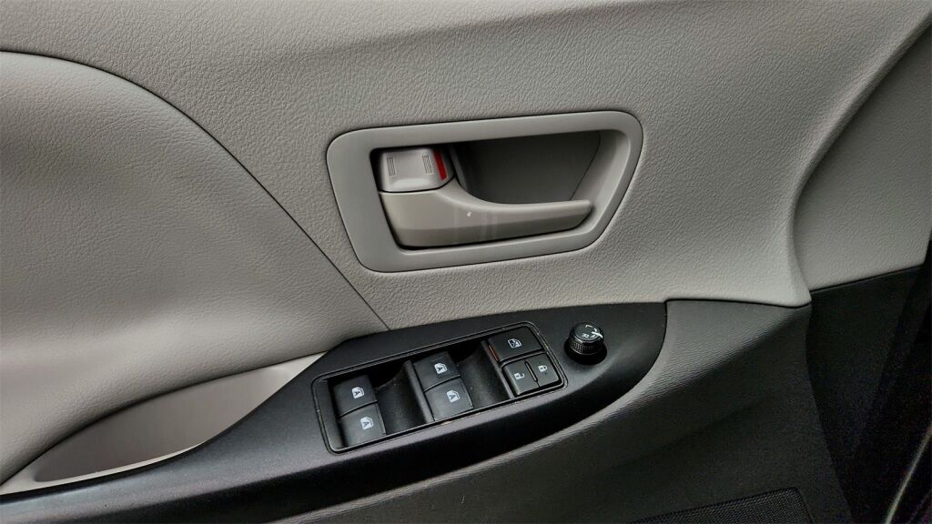 2020 Toyota Sienna L Laurel MD