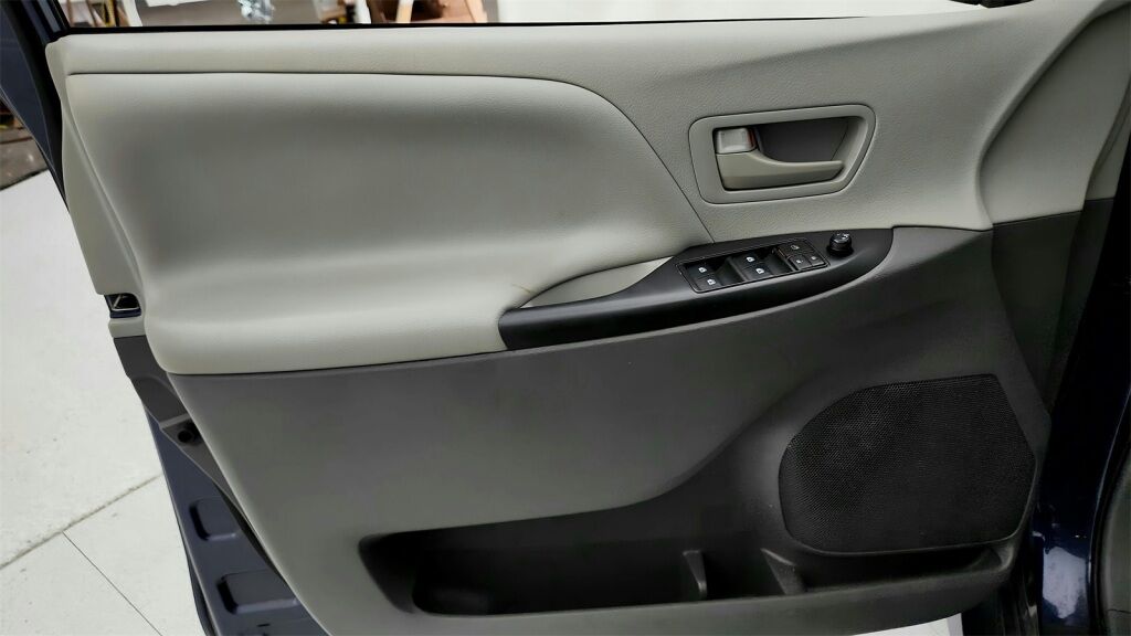 2020 Toyota Sienna L Laurel MD