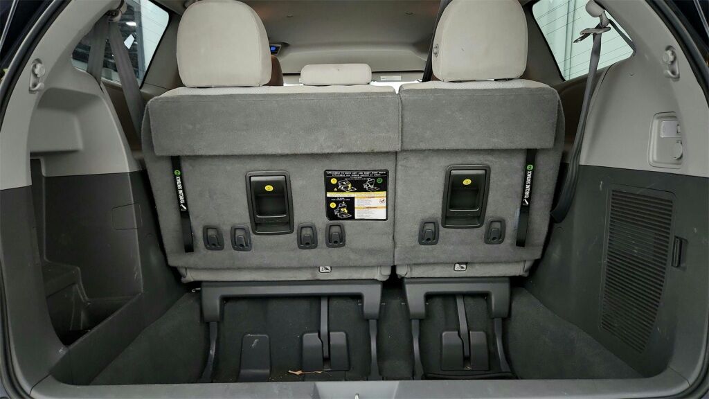 2020 Toyota Sienna L Laurel MD