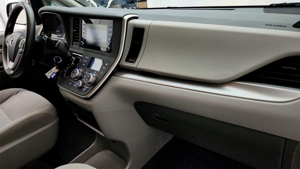 2020 Toyota Sienna L Laurel MD
