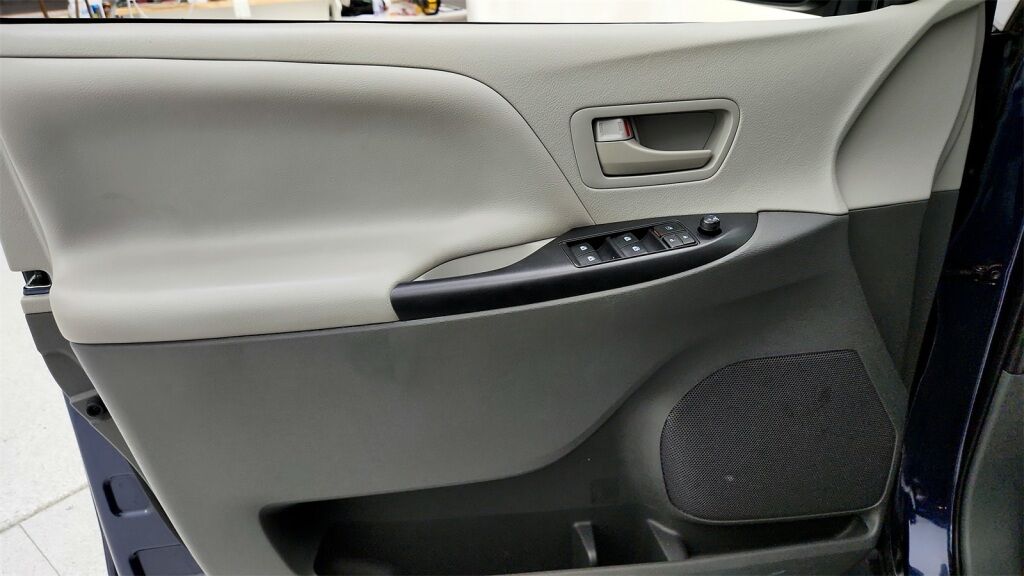 2020 Toyota Sienna L Laurel MD