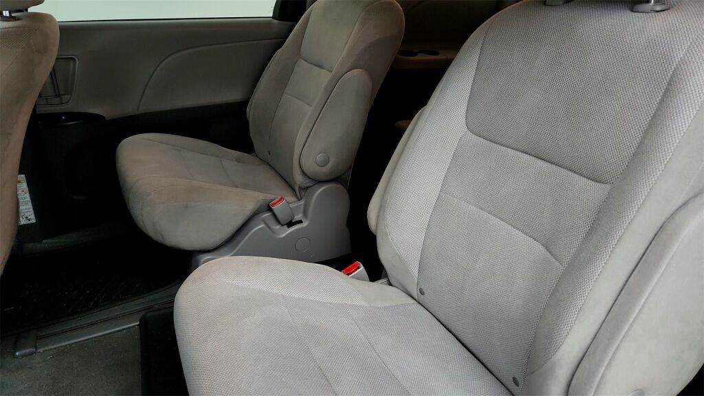 2020 Toyota Sienna L Laurel MD