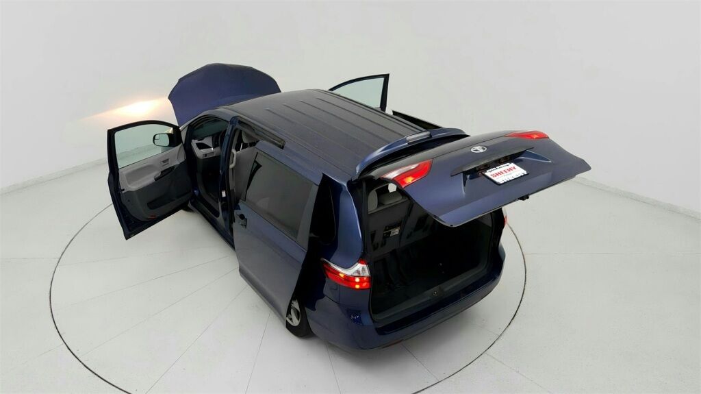 2020 Toyota Sienna L Laurel MD