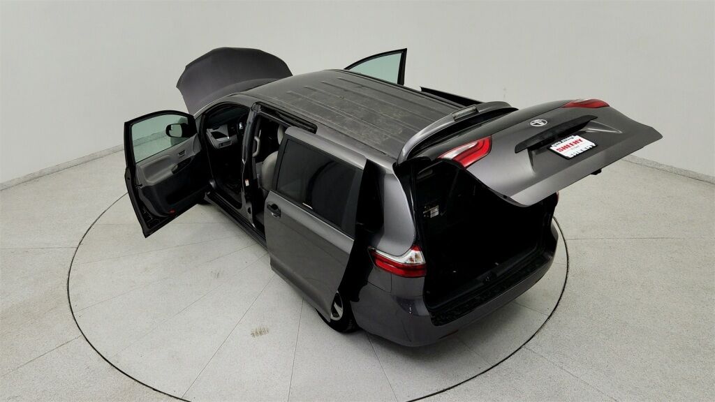 2020 Toyota Sienna L Laurel MD