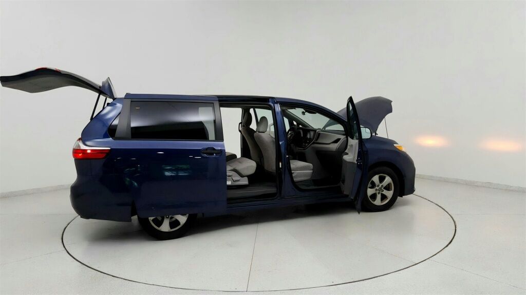 2020 Toyota Sienna L Laurel MD