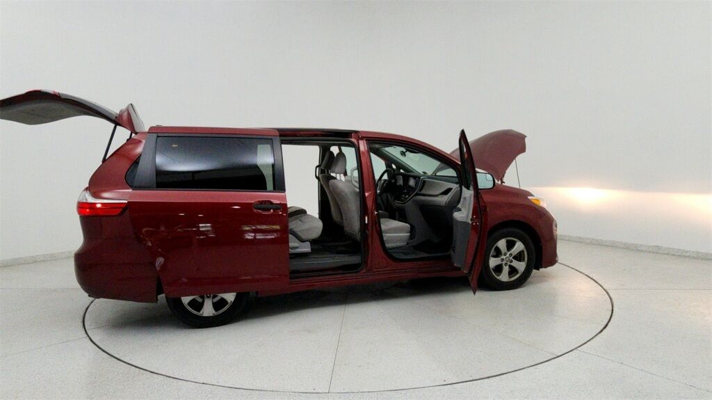 2020 Toyota Sienna L Laurel MD
