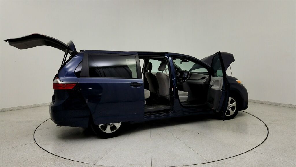 2020 Toyota Sienna L Laurel MD