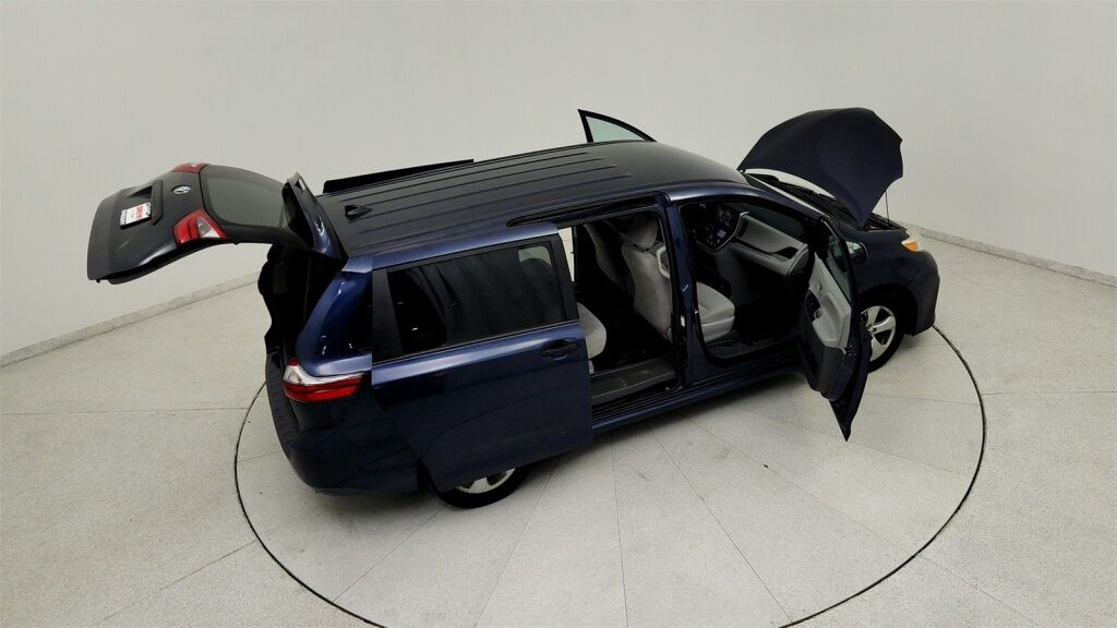 2020 Toyota Sienna L Laurel MD