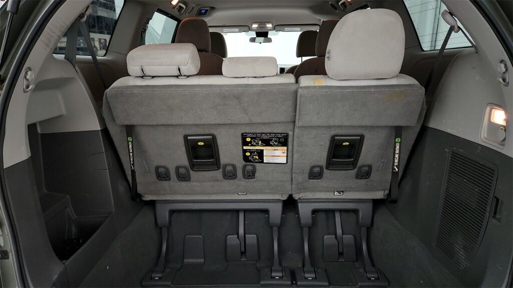 2020 Toyota Sienna L Laurel MD