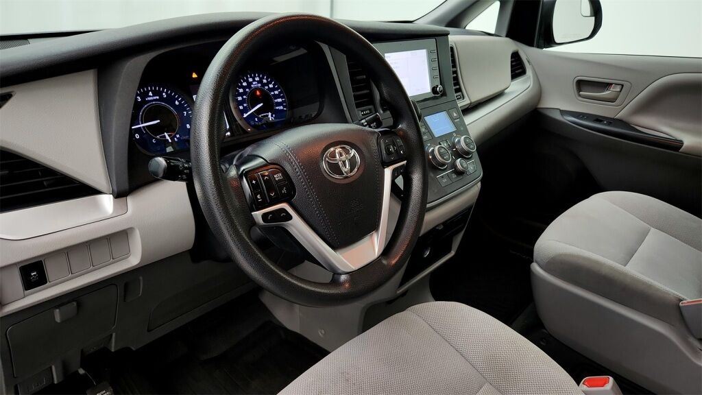 2020 Toyota Sienna L Laurel MD