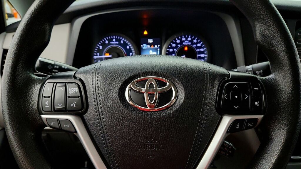 2020 Toyota Sienna L Laurel MD
